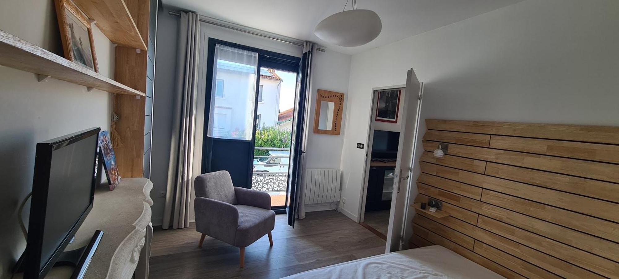 Le Fetilly Avec Parking Privatif Et Climatisation La Rochelle  Exterior foto